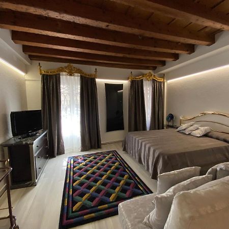 Ln Homes Venice - San Marco Canal View المظهر الخارجي الصورة
