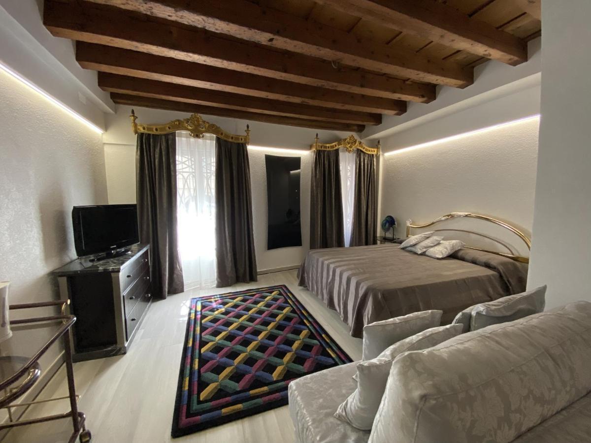 Ln Homes Venice - San Marco Canal View المظهر الخارجي الصورة